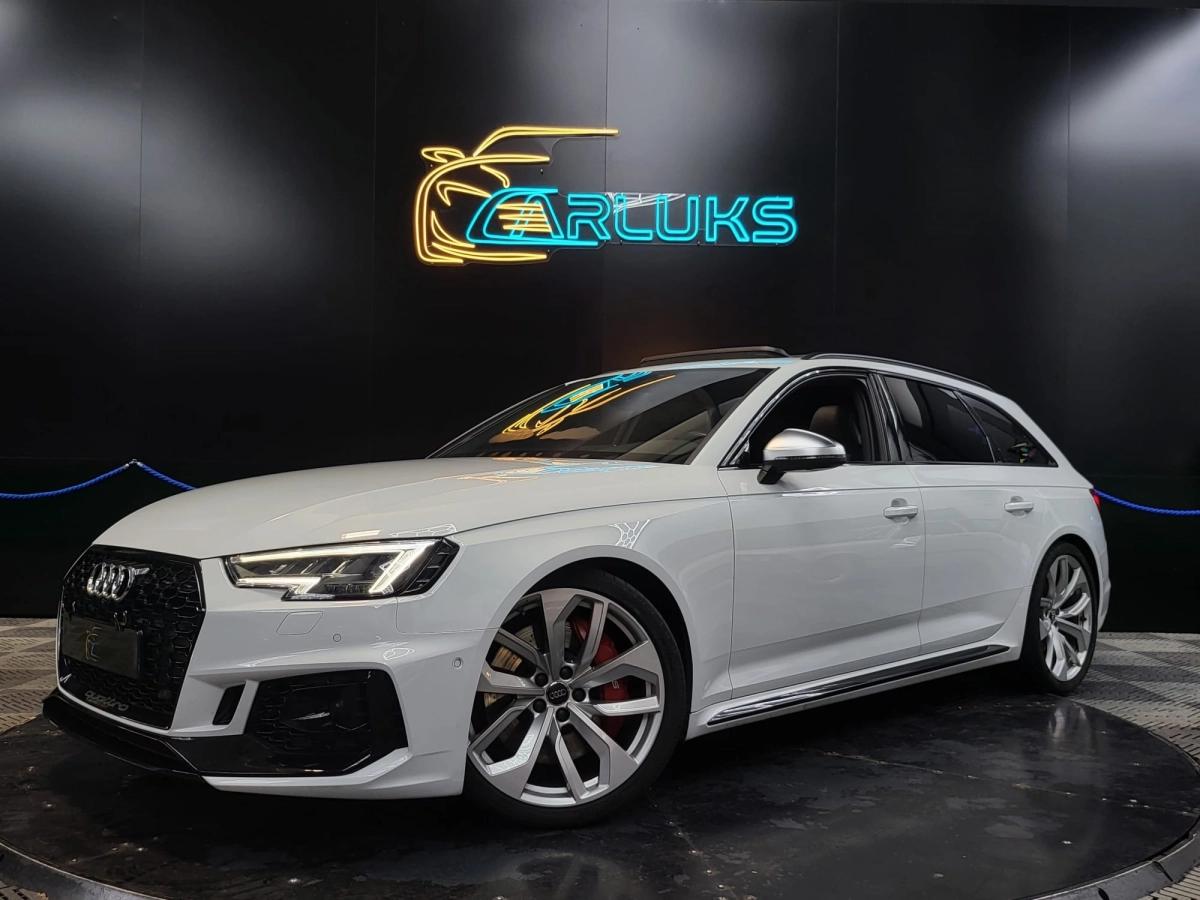 Audi RS4