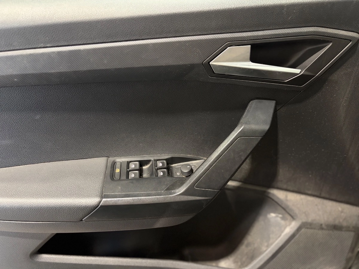Seat Ibiza - photo 24