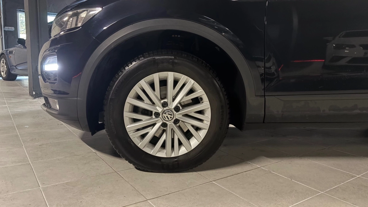 Volkswagen T-roc - photo 13