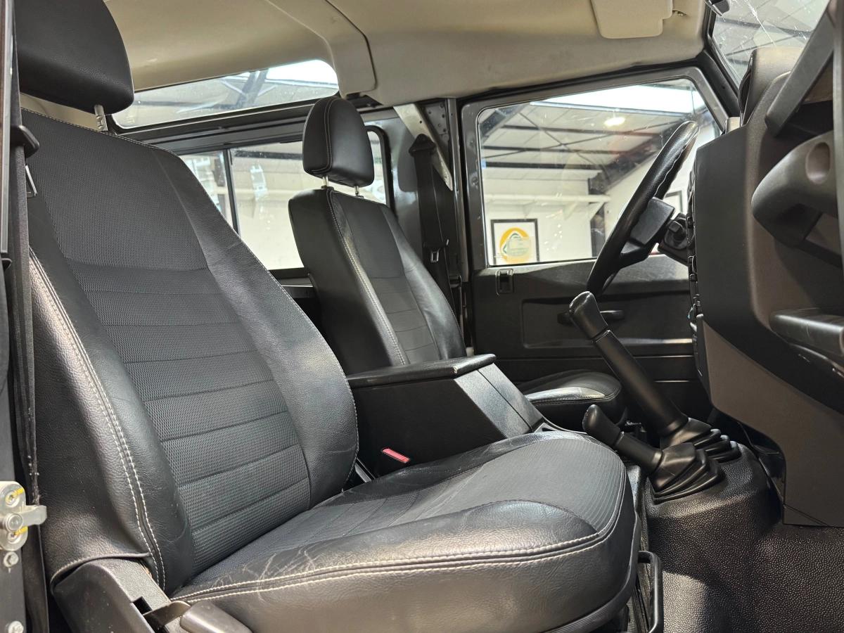 Land Rover defender 90 hard top es puma 2.4L TD4 122cv CTTE