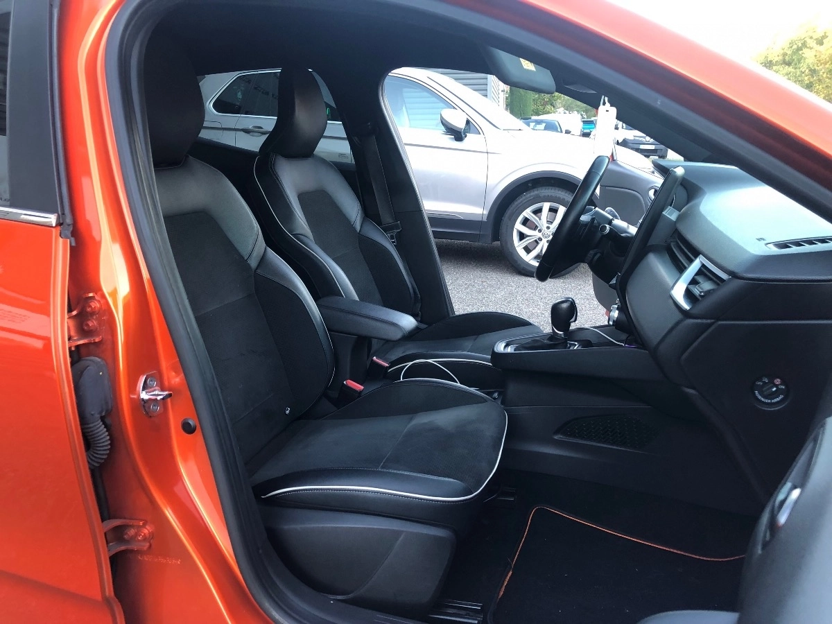 Renault Clio - photo 22