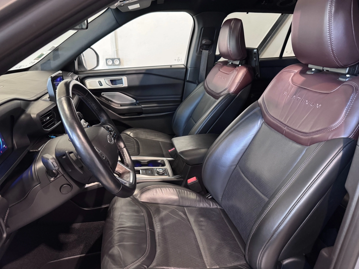 Ford Explorer - photo 11