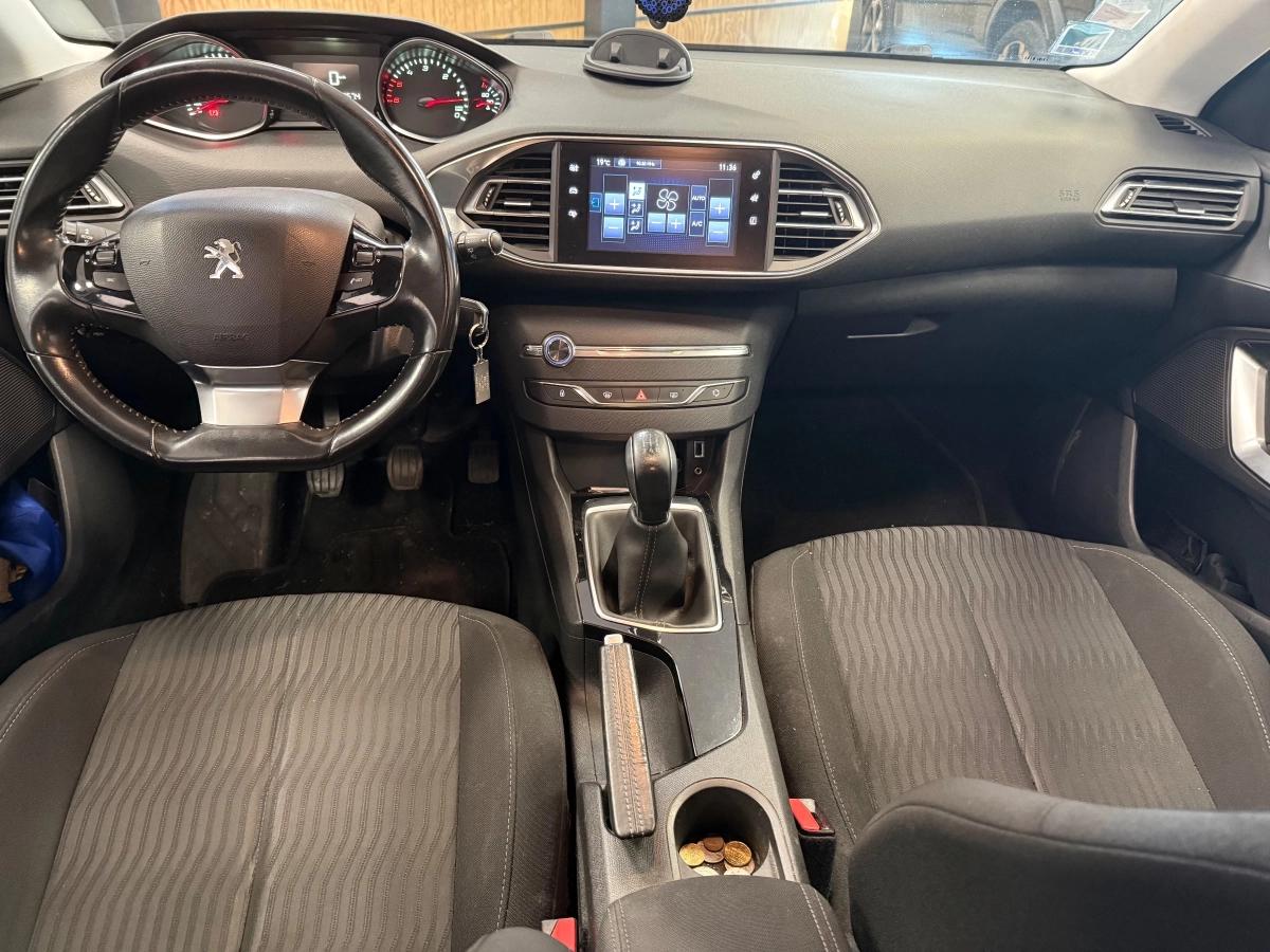Aperçu indisponible de Peugeot 308