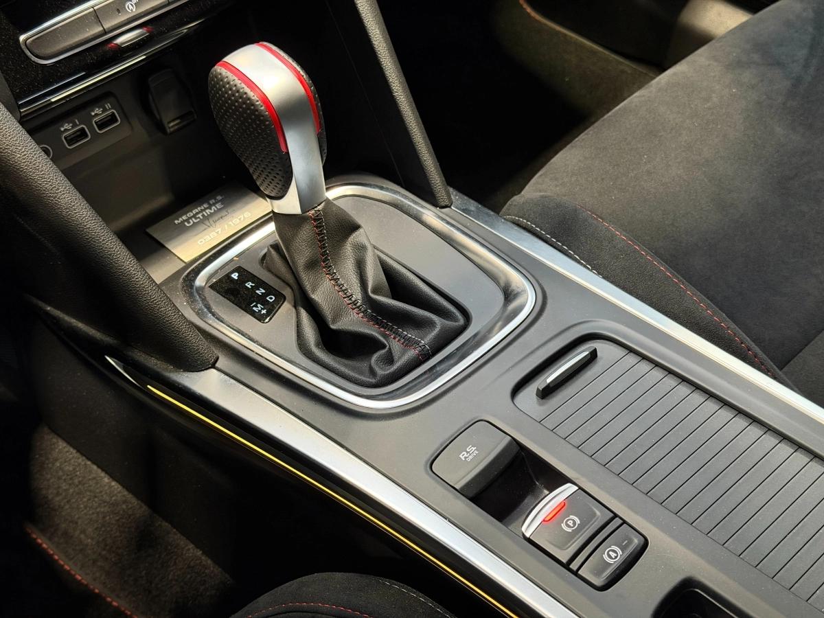 Renault Megane 1.8 300 RS ULTIME EDC BVA