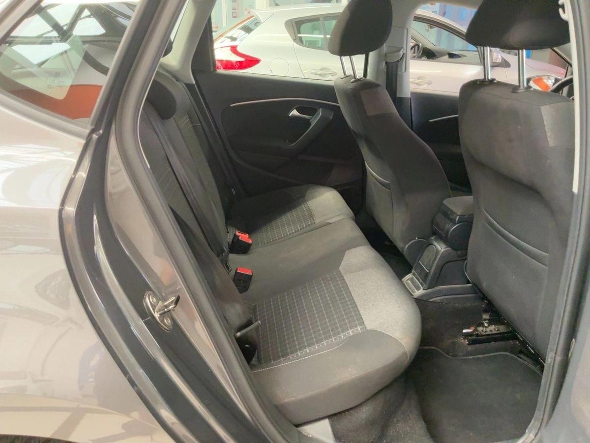 Volkswagen Polo 1.2 TSI 90 BLUEMOTION CONFORT LINE DSG BVA
