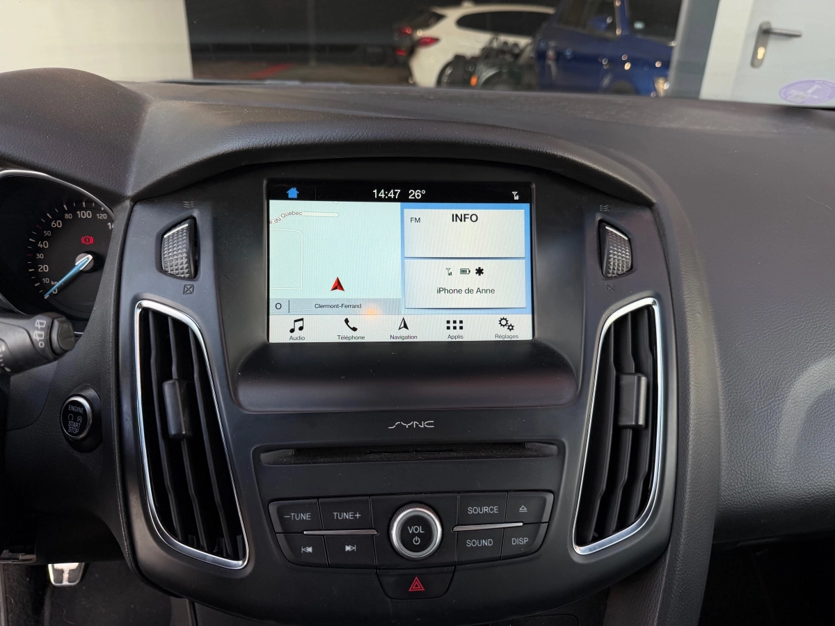 Ford Focus - photo 19
