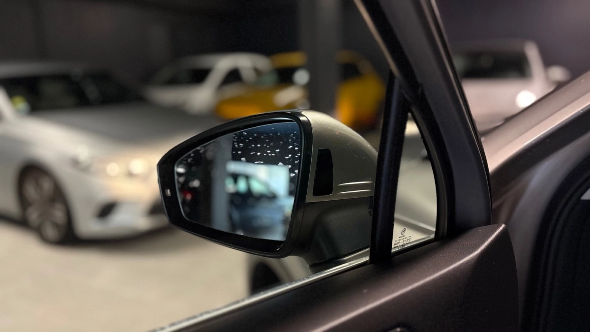 Volkswagen Tiguan - photo 28