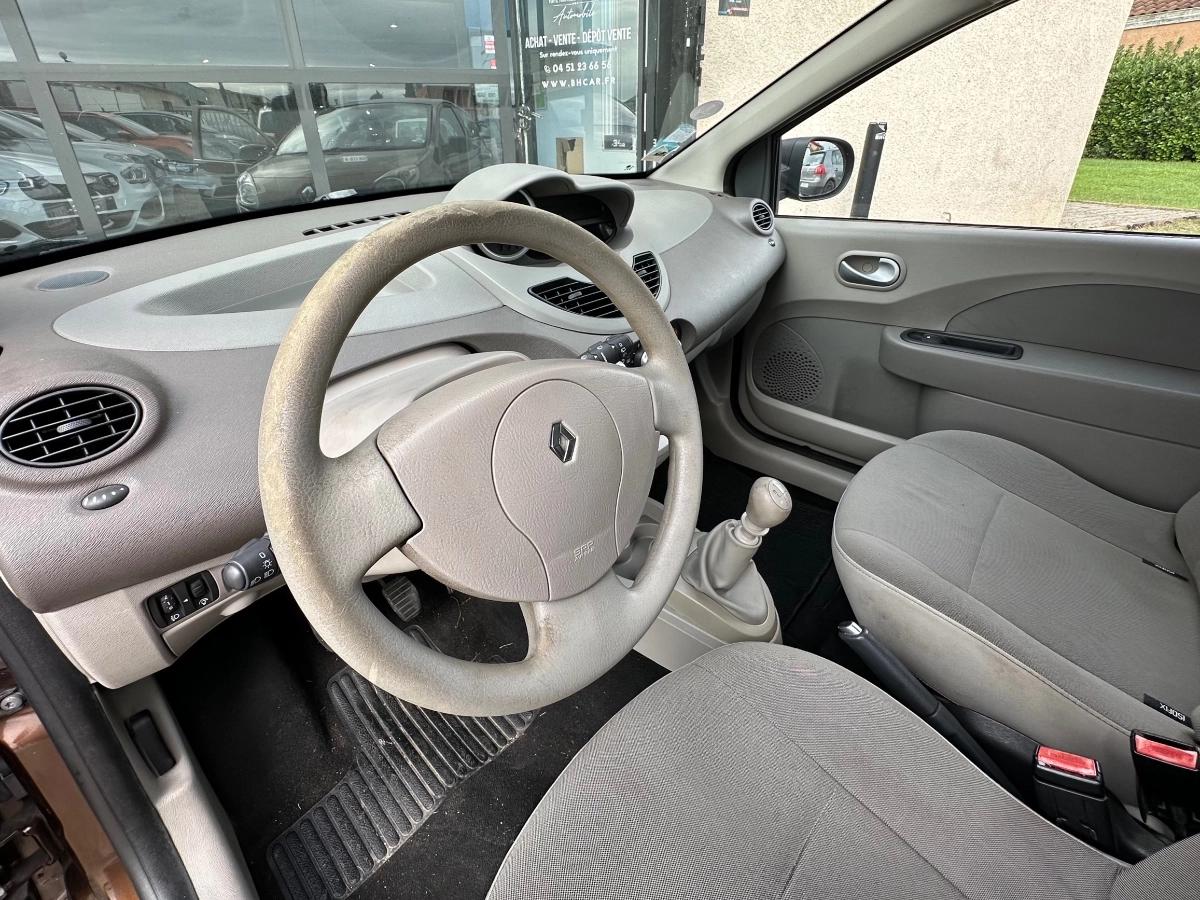 Aperçu indisponible de RENAULT Twingo