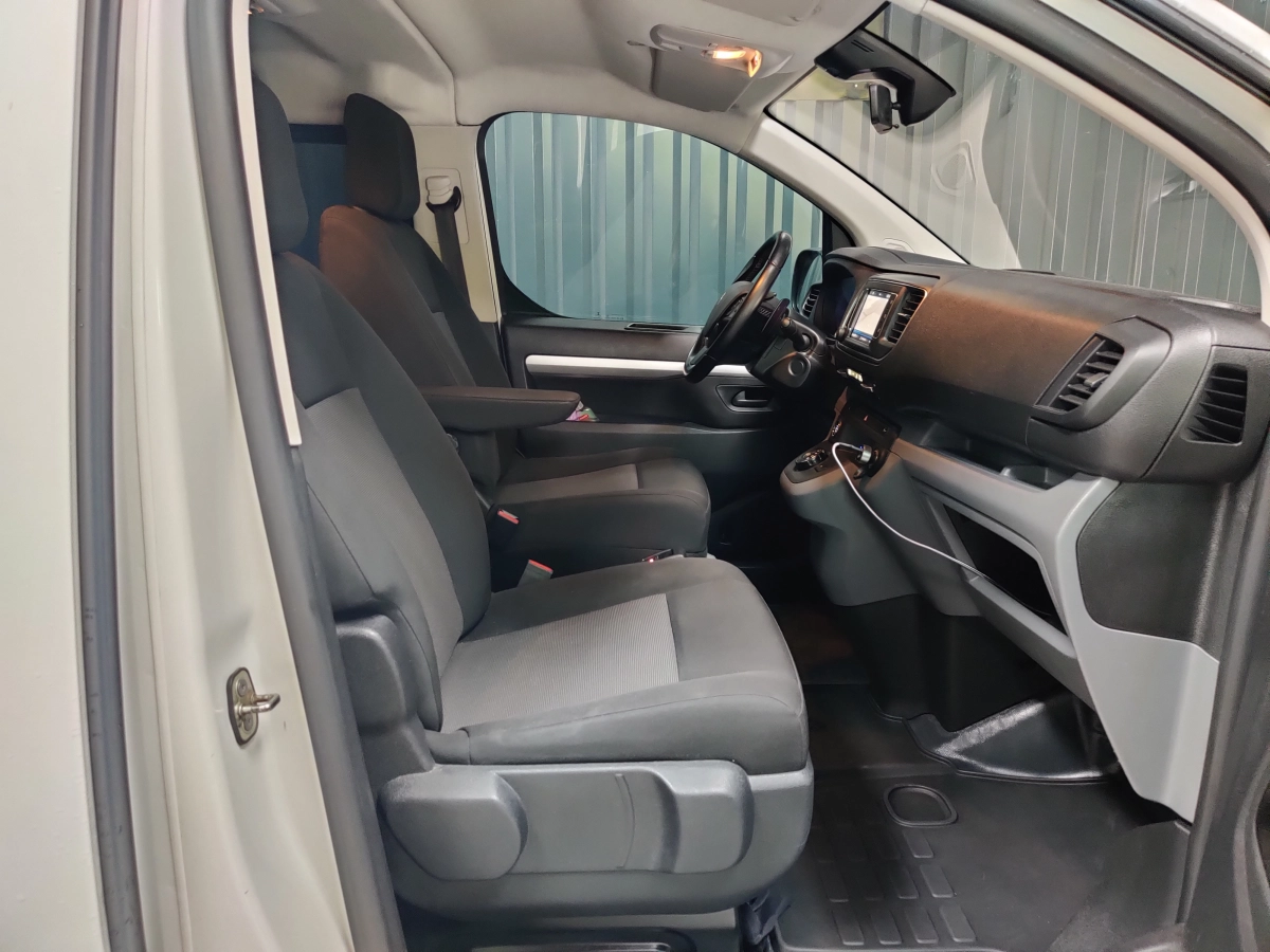 Peugeot Expert - photo 8