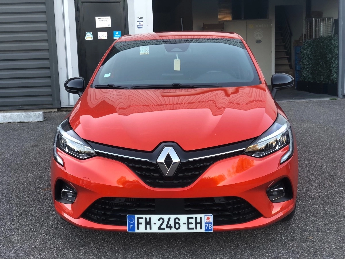 Renault Clio - photo 2