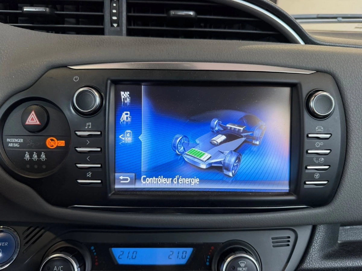 Toyota Yaris - photo 23