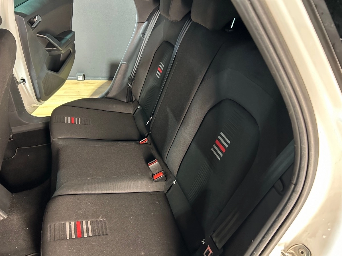 Seat Arona - photo 15