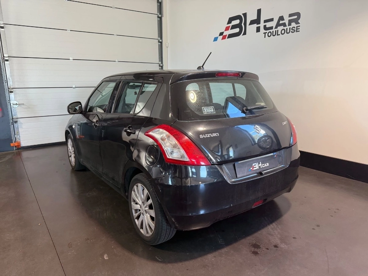 Suzuki Swift - photo 5