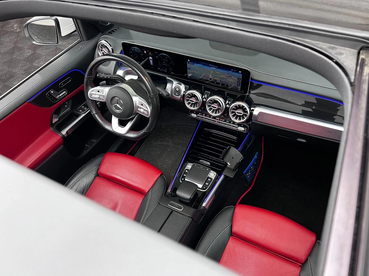 Mercedes GLB