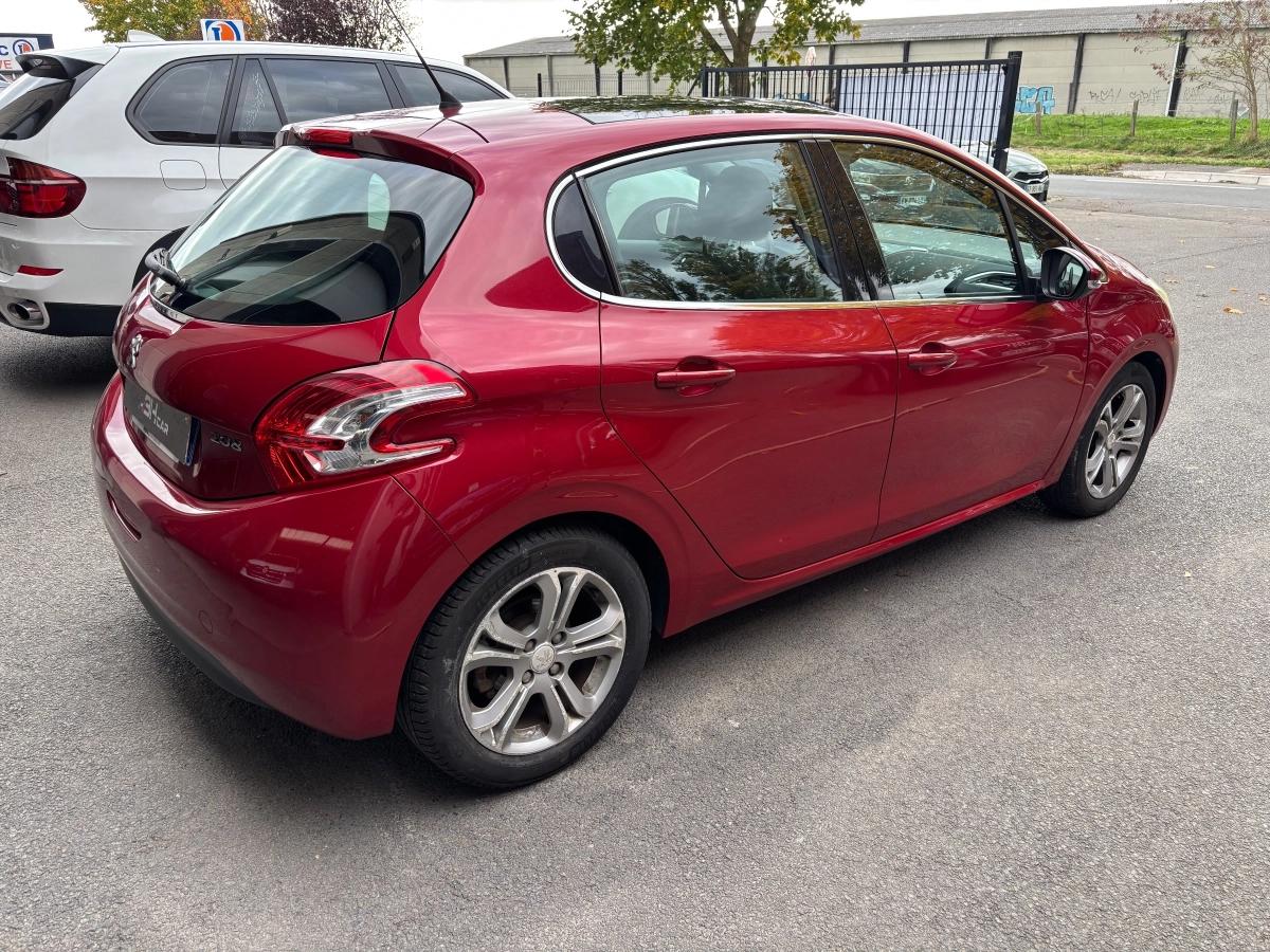 Aperçu indisponible de Peugeot 208