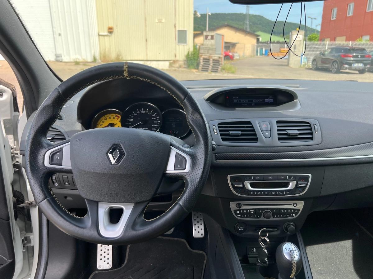 Renault Megane COUPE 2.0 250 RS