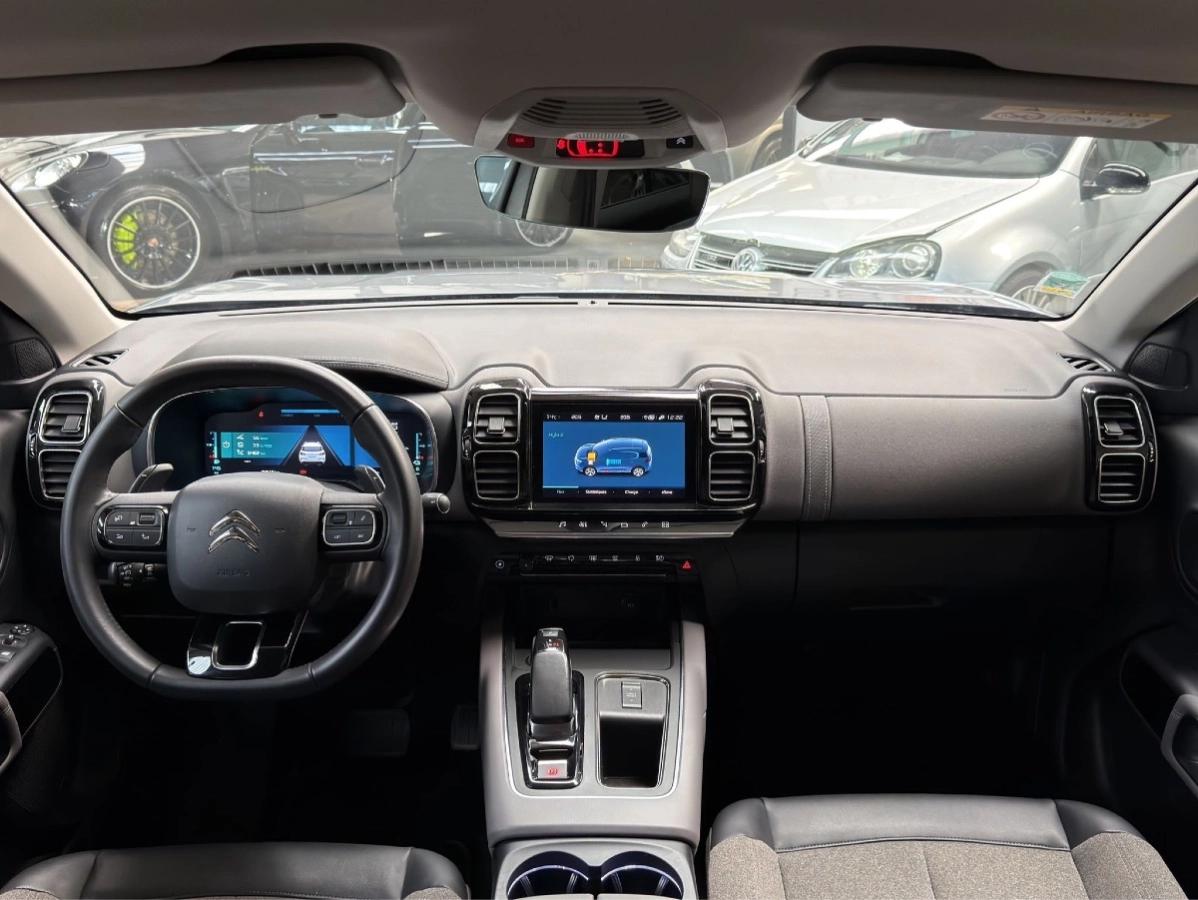 Citroen C5 Aircross HYBRID 225CV C-SERIES CAM 360 / 1° MAIN / ATTELAGE