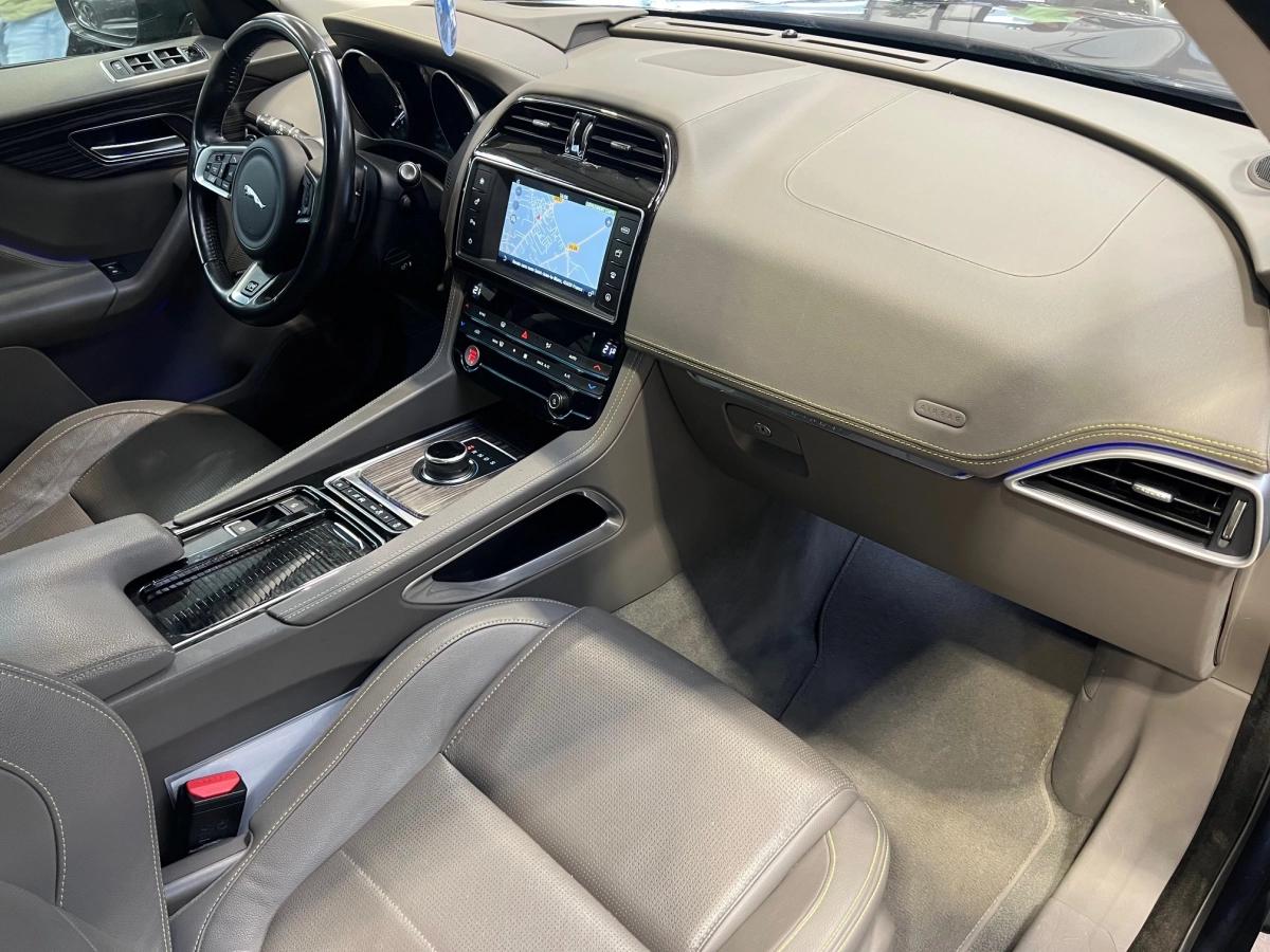 Jaguar F-pace 3.0 D 300 R-SPORT AWD BVA