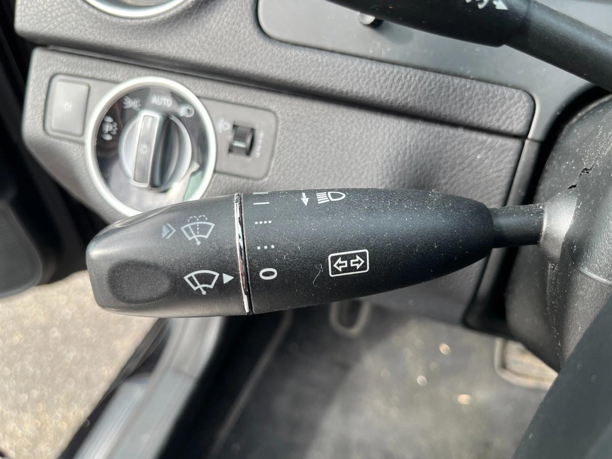 Mercedes Classe C COUPE 1.8 180 155 BLUEEFFICIENCY EXECUTIVE 7G-TRONIC BVA