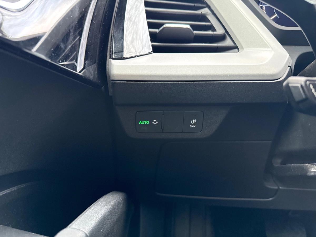 Audi Q4 40 ELECTRIC E-TRON 205 95PPM 82KWH DESIGN BVA