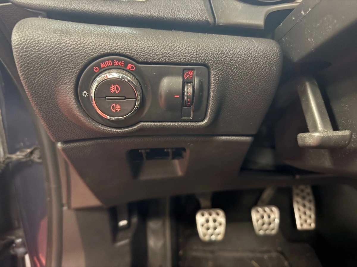 Opel Astra - photo 18