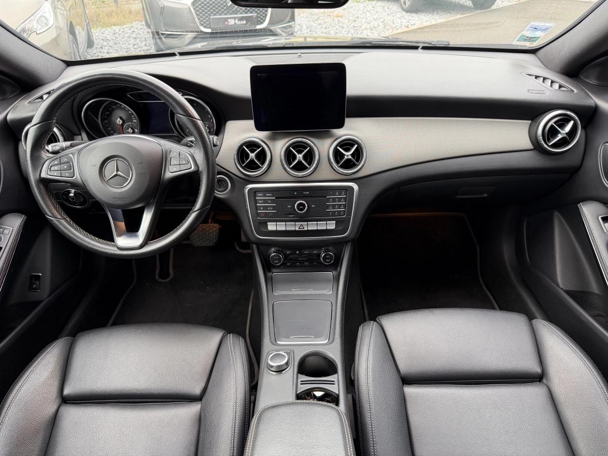 Aperçu indisponible de Mercedes-Benz CLASSE CLA