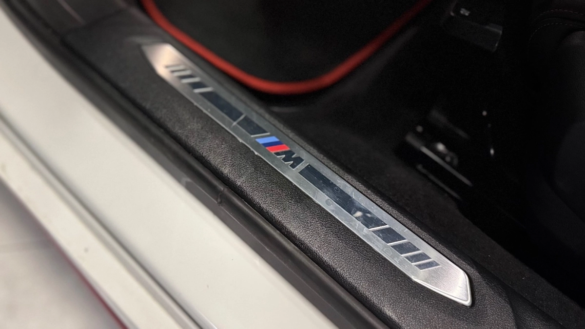 Bmw Serie 1 - photo 15