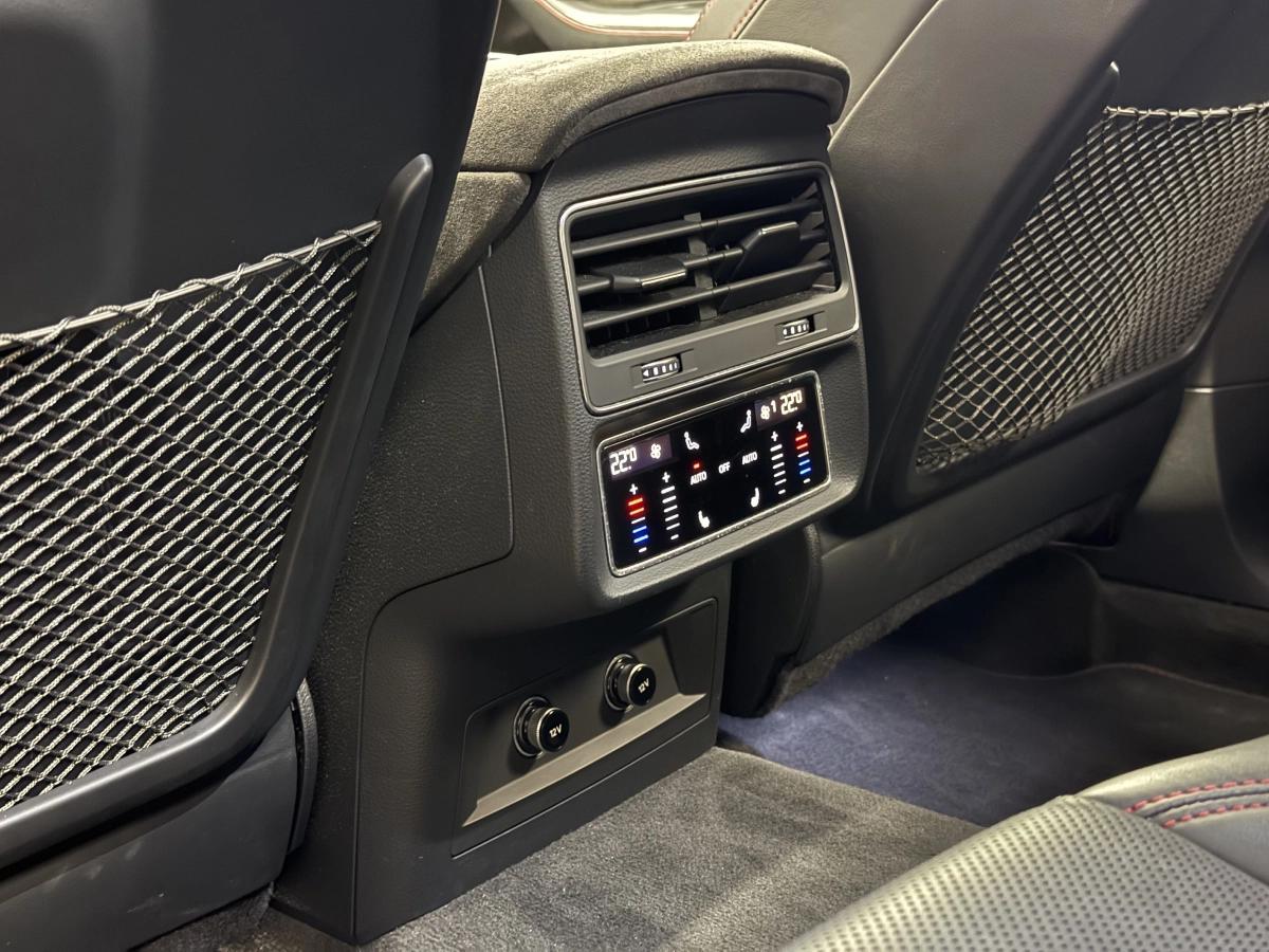 Audi Rs Q8 4.0 TFSI 600 MHEV HYBRID 48VOLT QUATTRO TIPTRONIC BVA