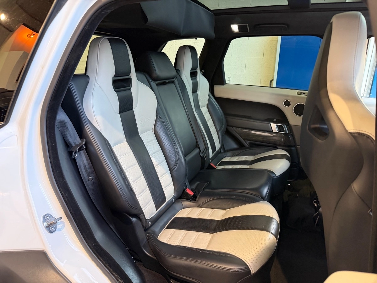 Land Rover Range Rover Sport - photo 14