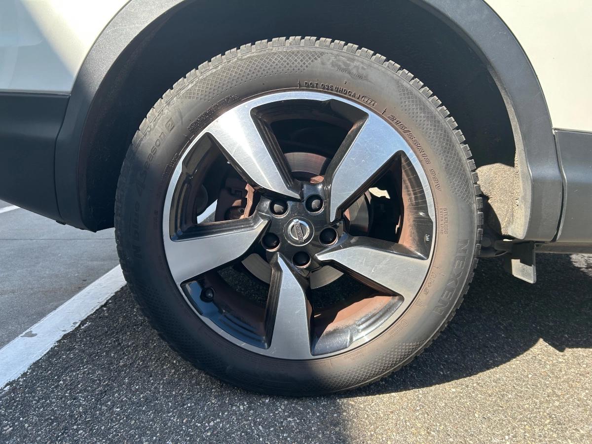 Nissan Qashqai GENERATION-II 1.2 DIGT 115 N-CONNECTA 2WD