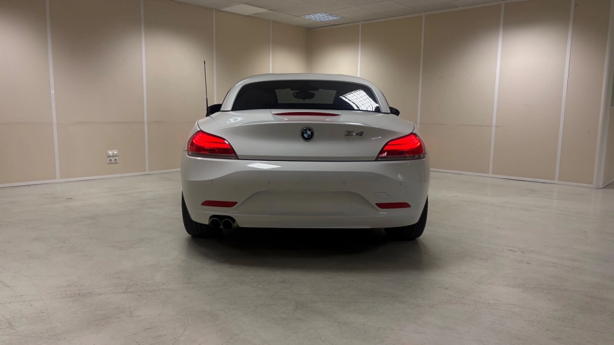 Bmw Z4 - photo 33