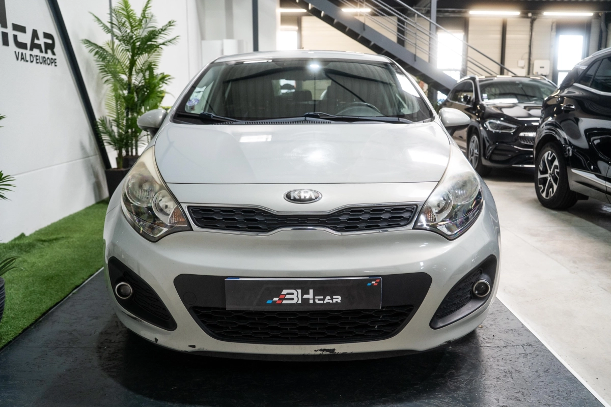 Kia Rio - photo 2