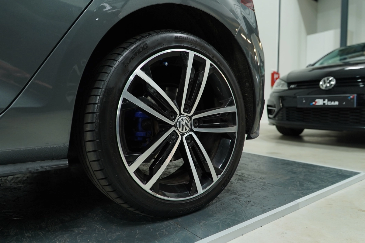 Volkswagen Golf - photo 5