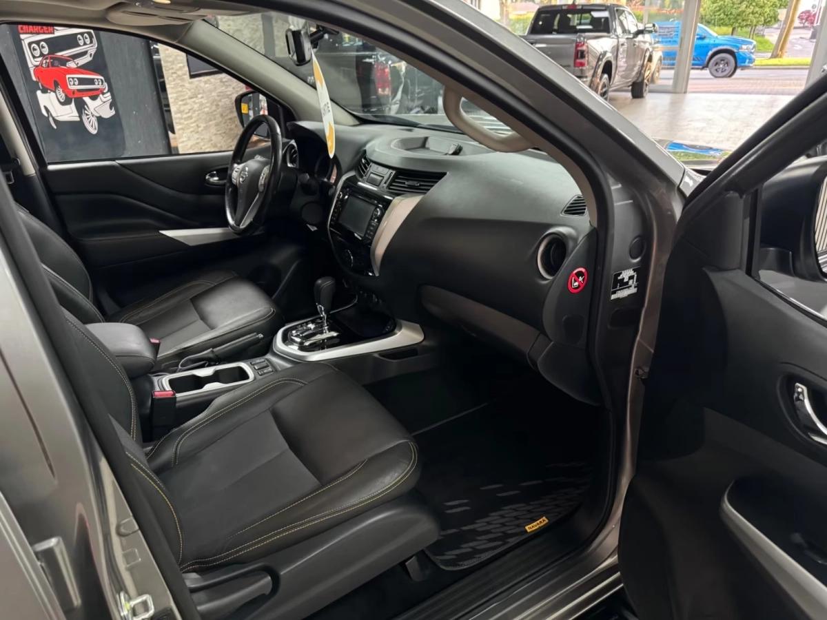 Nissan Navara OFFROADER DOUBLE CAB 2.3 DCI 190 PLUS TEKNA PLUS 4WD BVA
