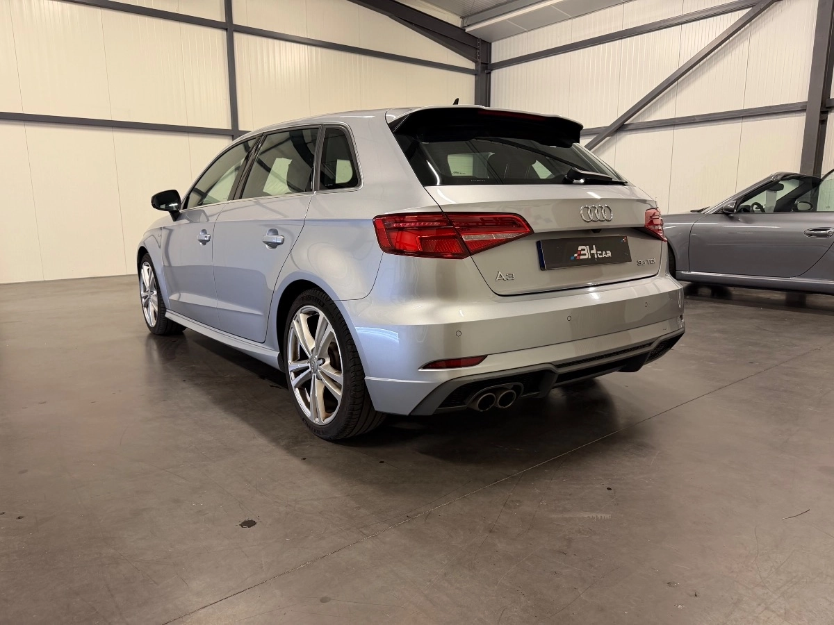 Audi A3 - photo 7