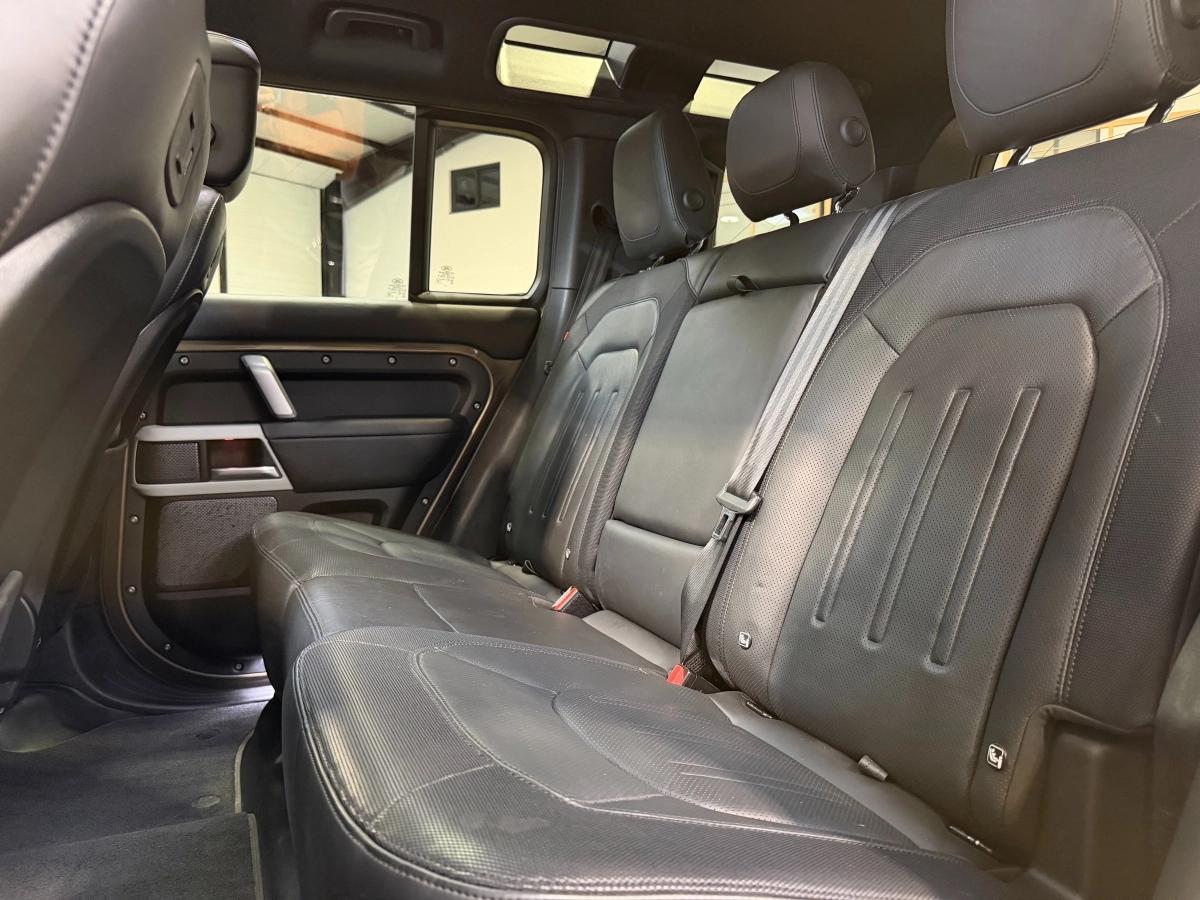 Land Rover Defender 110 HYBRID P400E PHEV X-DYNAMIC HSE AT 4WD