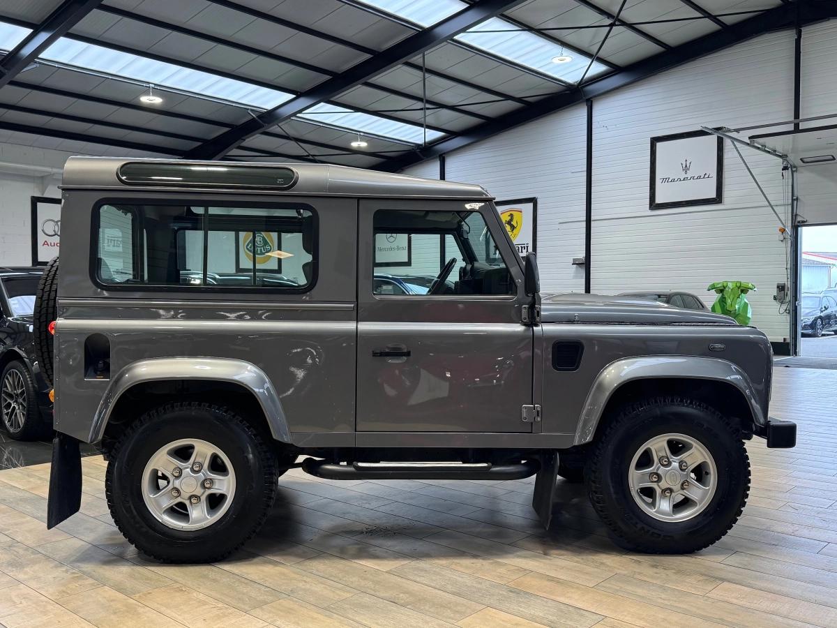 Land Rover defender 90 hard top es puma 2.4L TD4 122cv CTTE