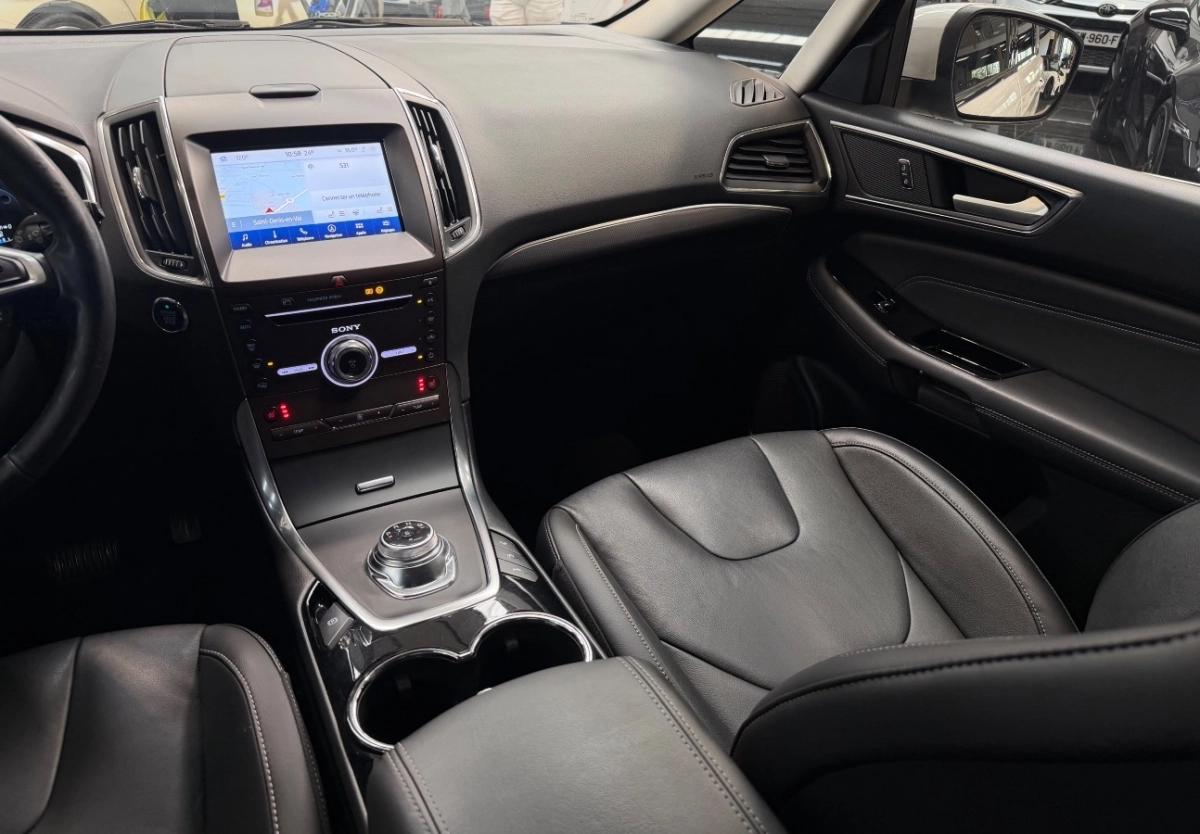 FORD S-MAX 2.0 ECOBLUE S&S BVA 150CH - ST-LINE - ENTRETIEN DISPONIBLE - 7 PLACES