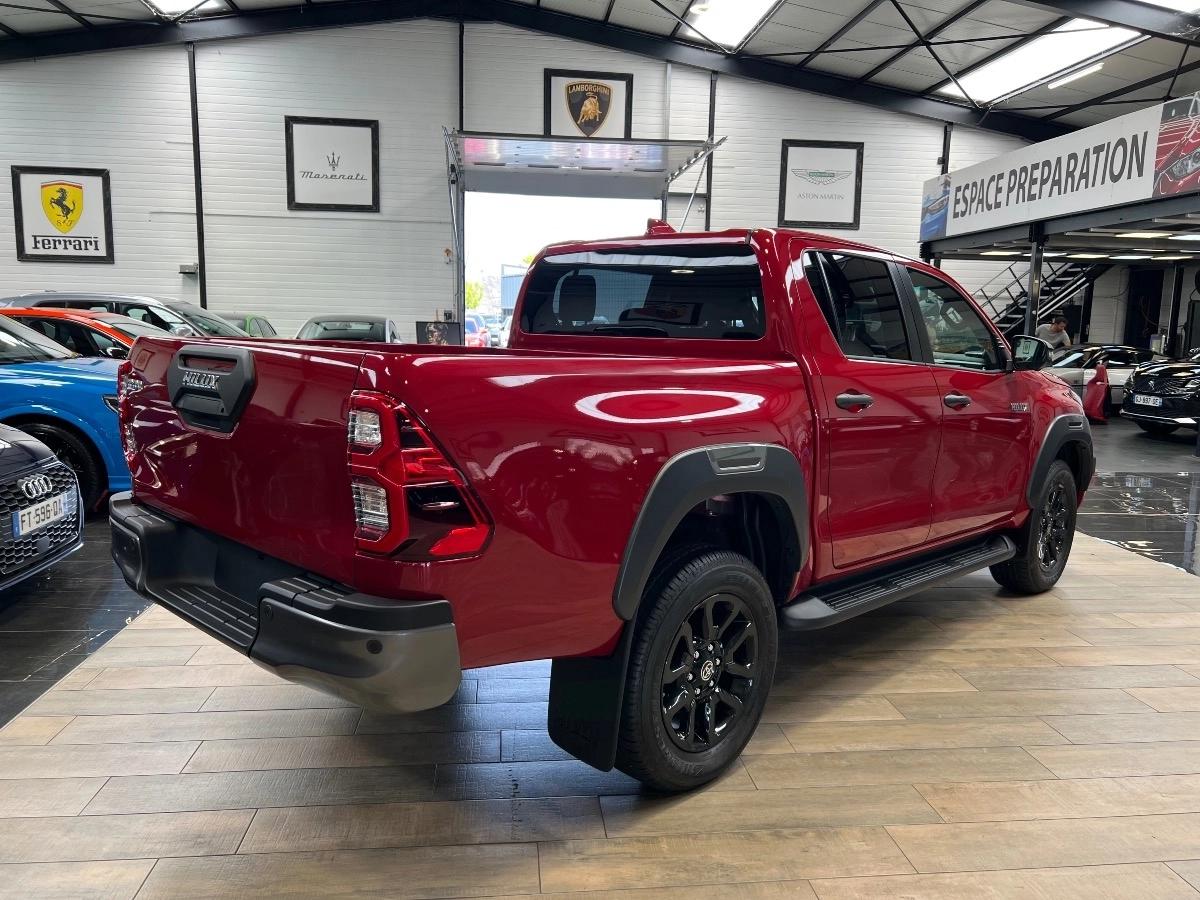 Toyota Hilux 2.8 D-4D 204 DOUBLE CABINE BVA INVINCIBLE 4WD /CAM360/JBL/CARPLAY