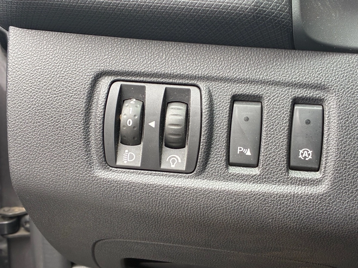 Renault Clio - photo 14