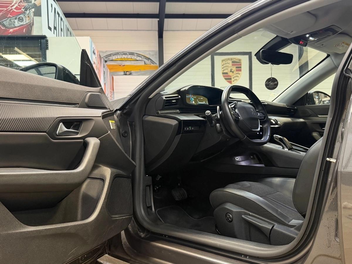 PEUGEOT 508 SW 1.6 HYBRID 225 E-EAT8 - FINITION ALLURE PACK - ENTRETIENS CONSTRUCTEUR