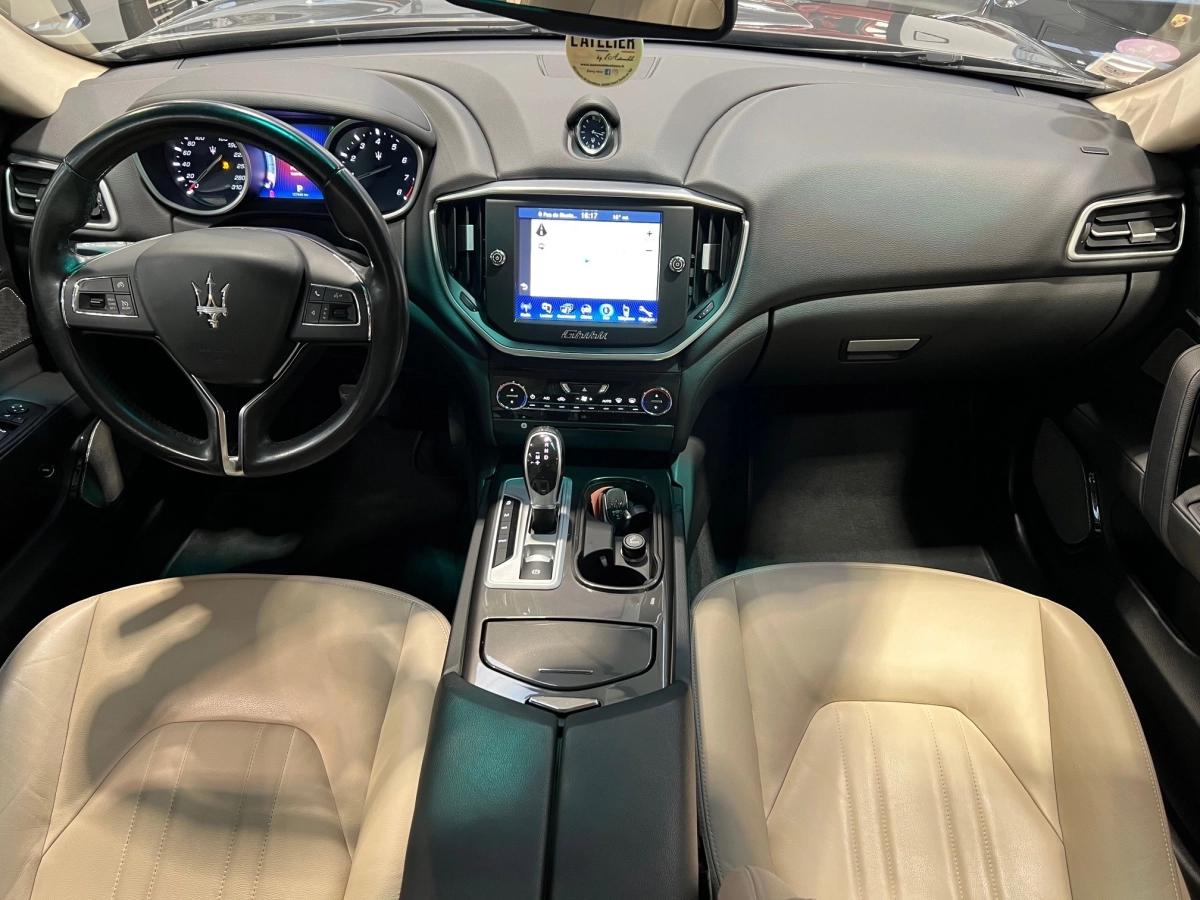 Maserati Ghibli 3.0 330 BVA