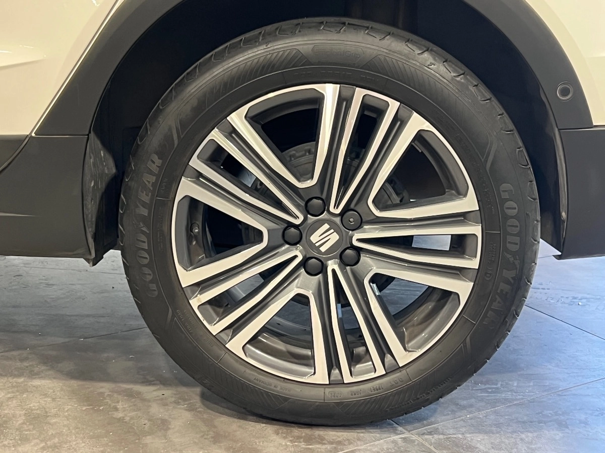 Seat Arona - photo 25