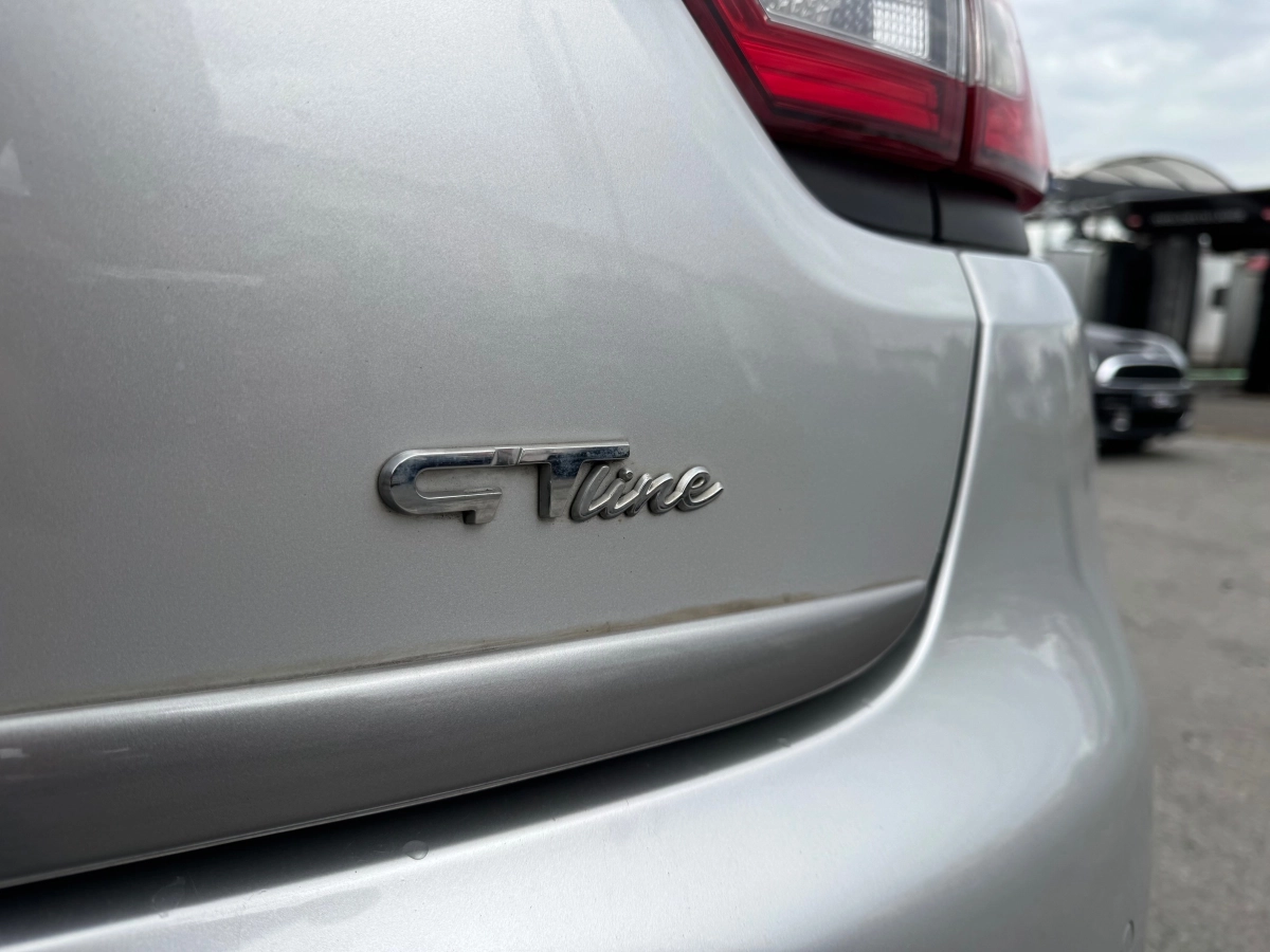 Renault Clio - photo 6