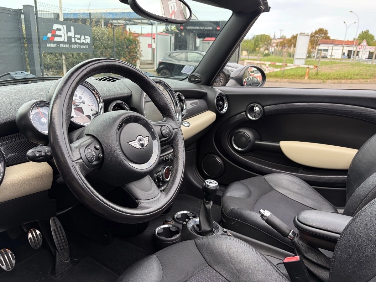 Mini Cabrio - photo 11