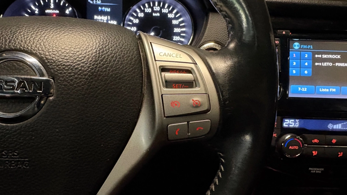 Nissan Qashqai - photo 18