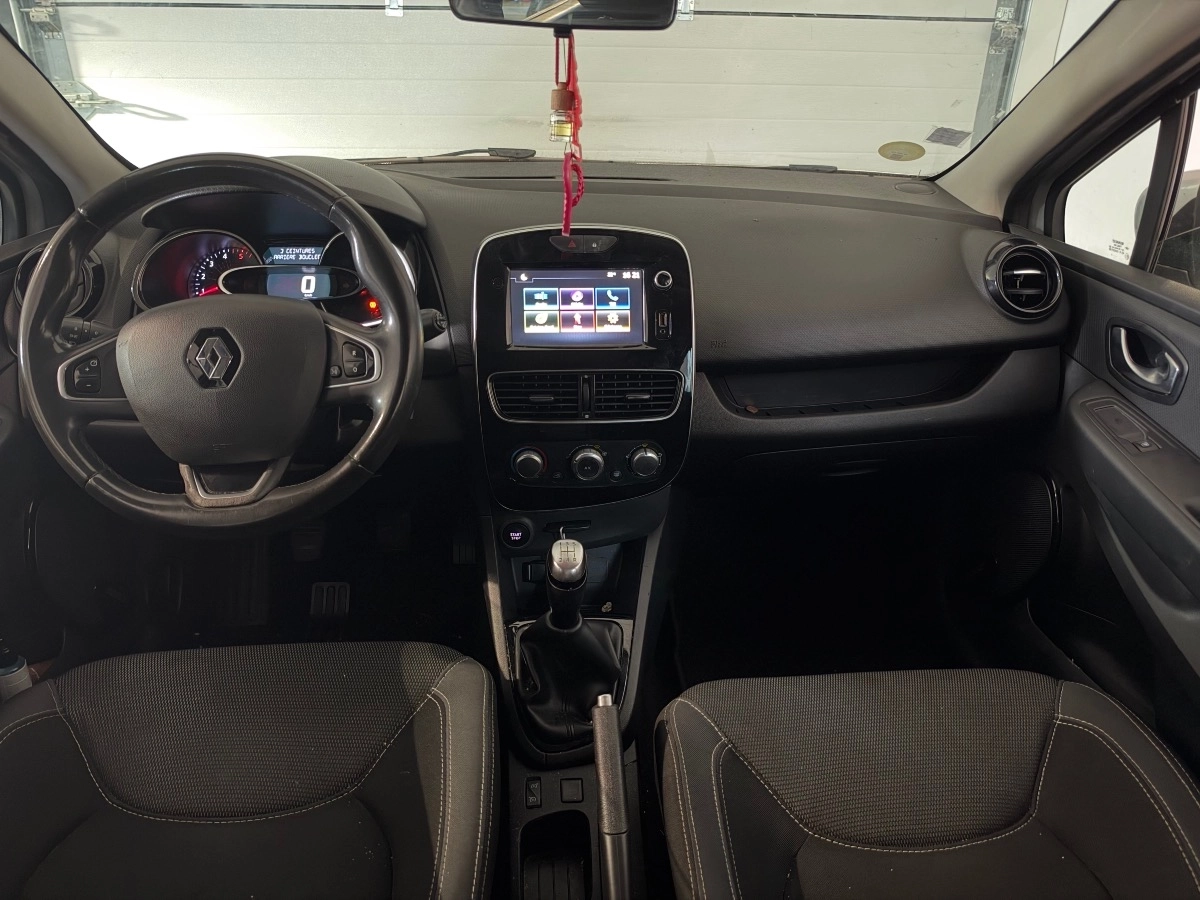 Renault Clio - photo 20