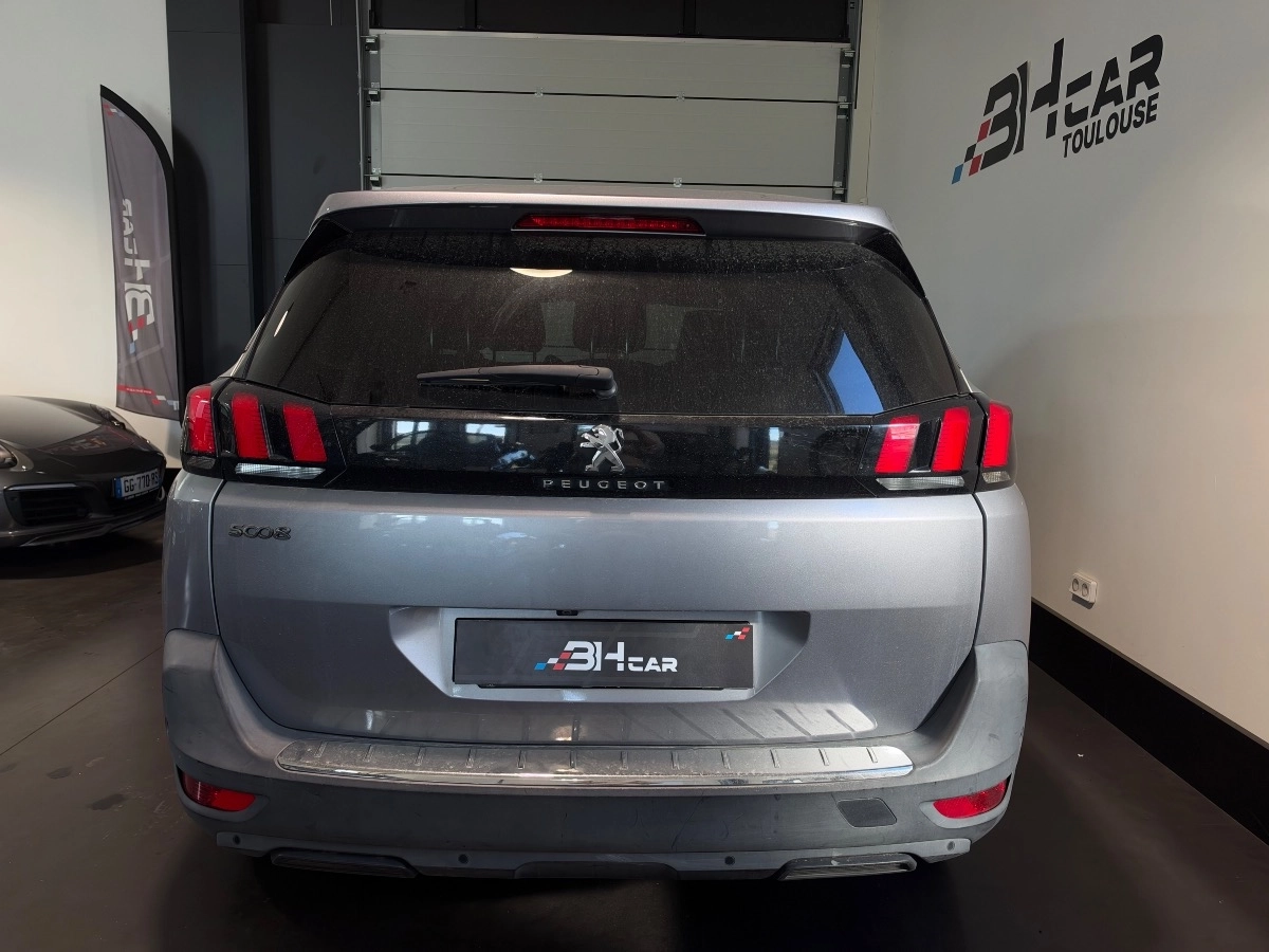 Peugeot 5008 - photo 4