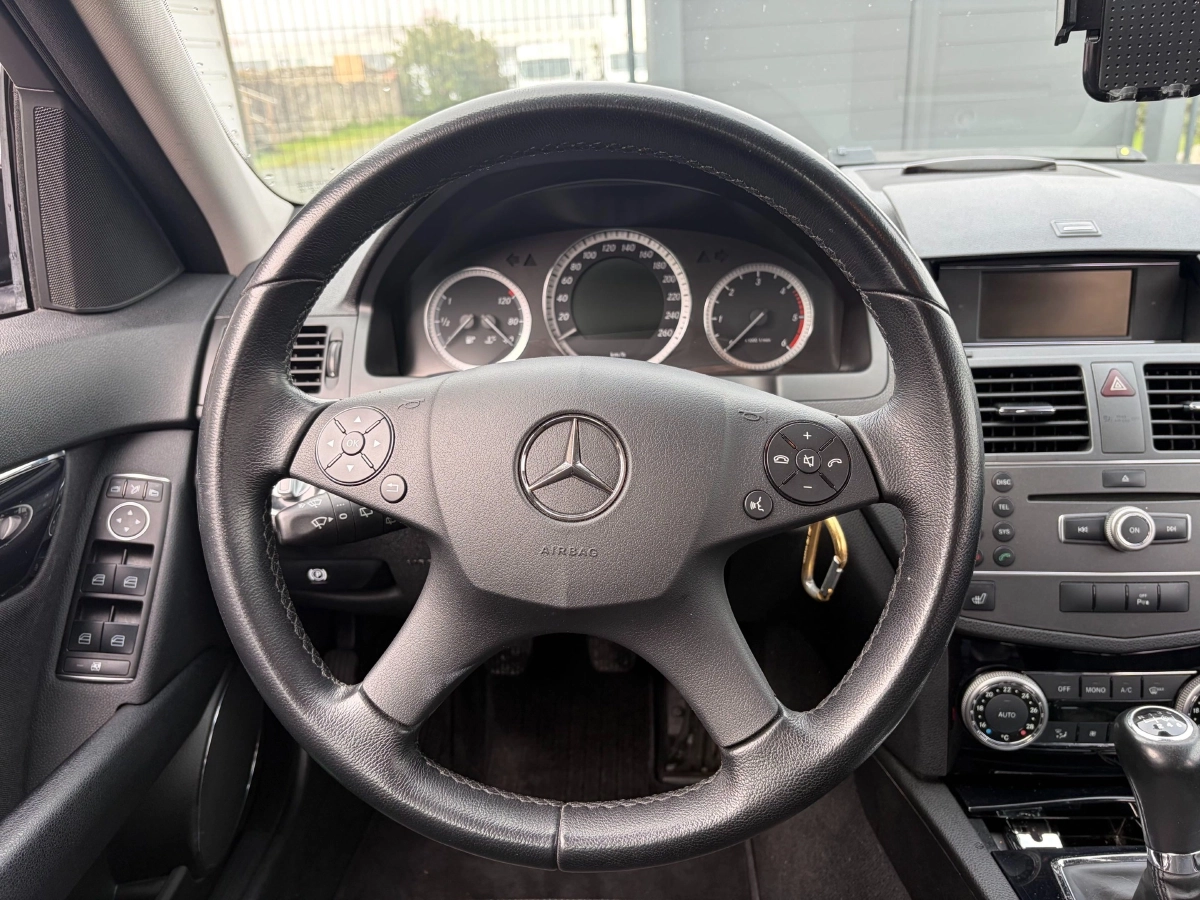 Mercedes Classe C - photo 12