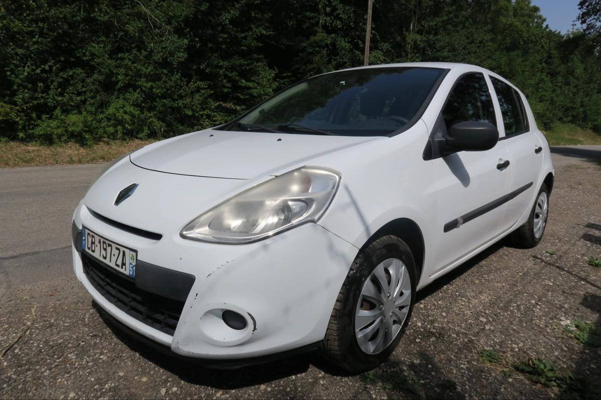 RENAULT Clio